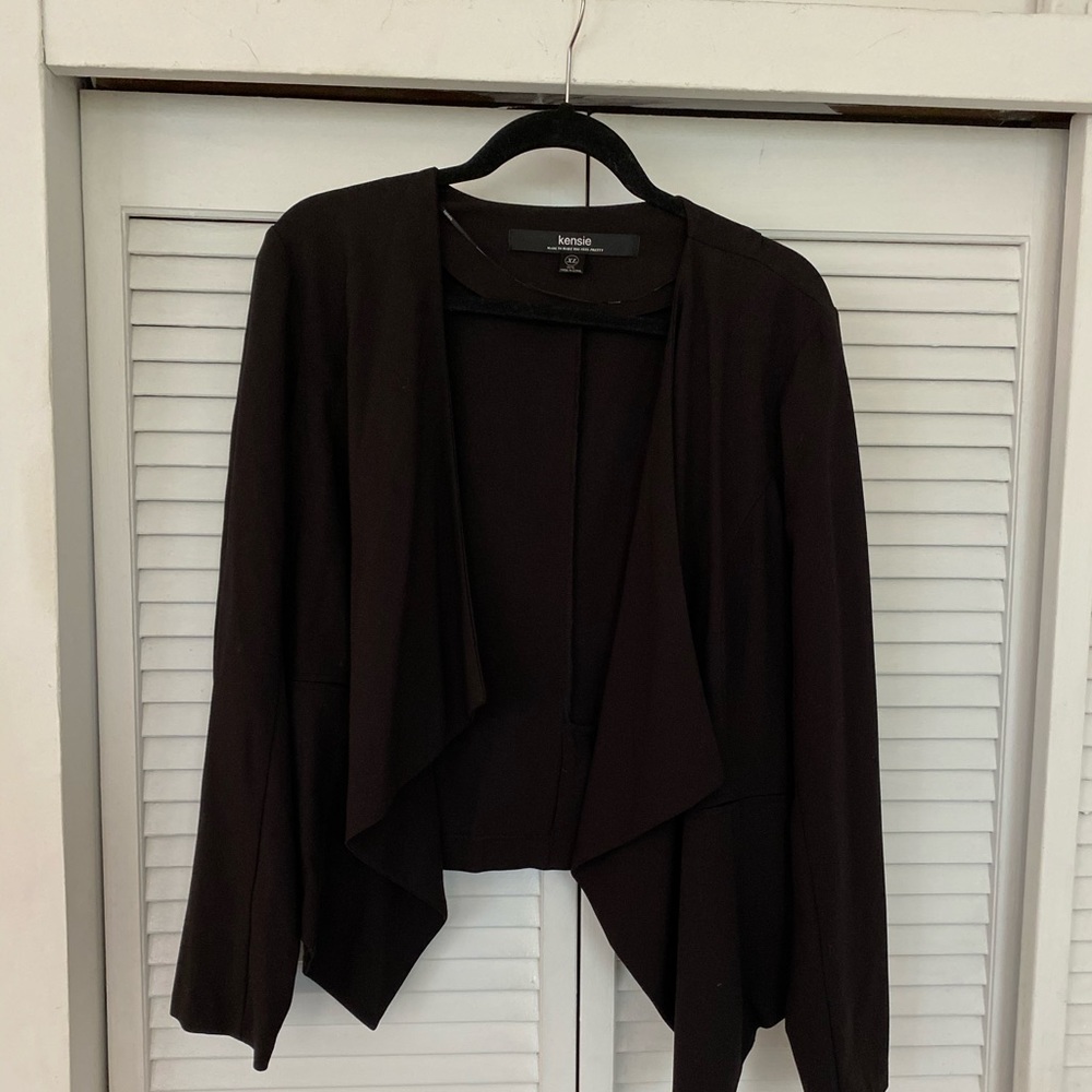 KENSIE Cropped Blazer